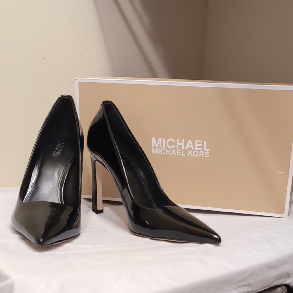 Michael Kors Black Patent Leather Heels